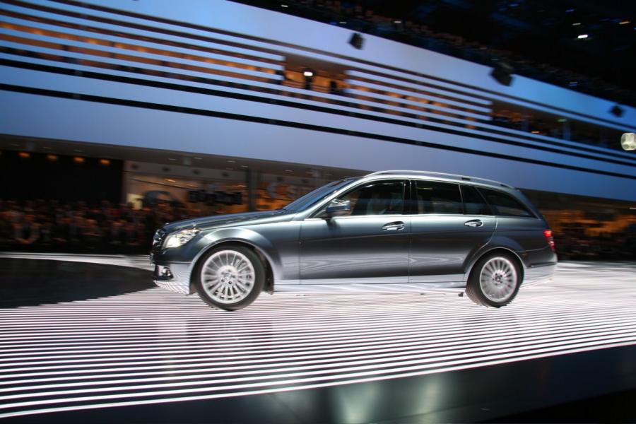  Mercedes-Benz C-Class Estate 2008 года  (фото 15 из 28)